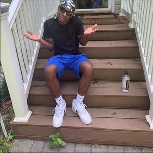 Meet your Posher, Ashton